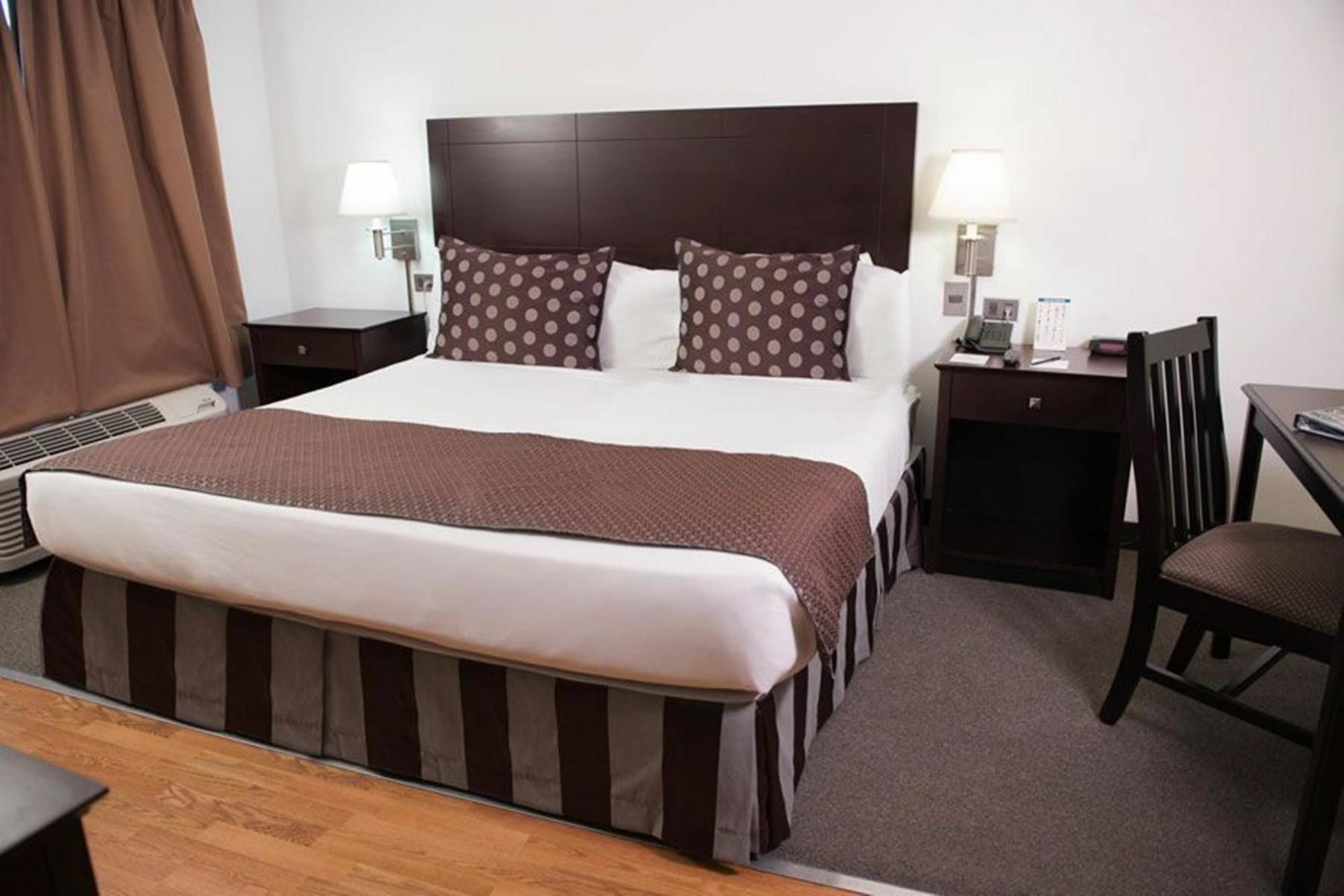 Guaparo Suites Valencia Bagian luar foto