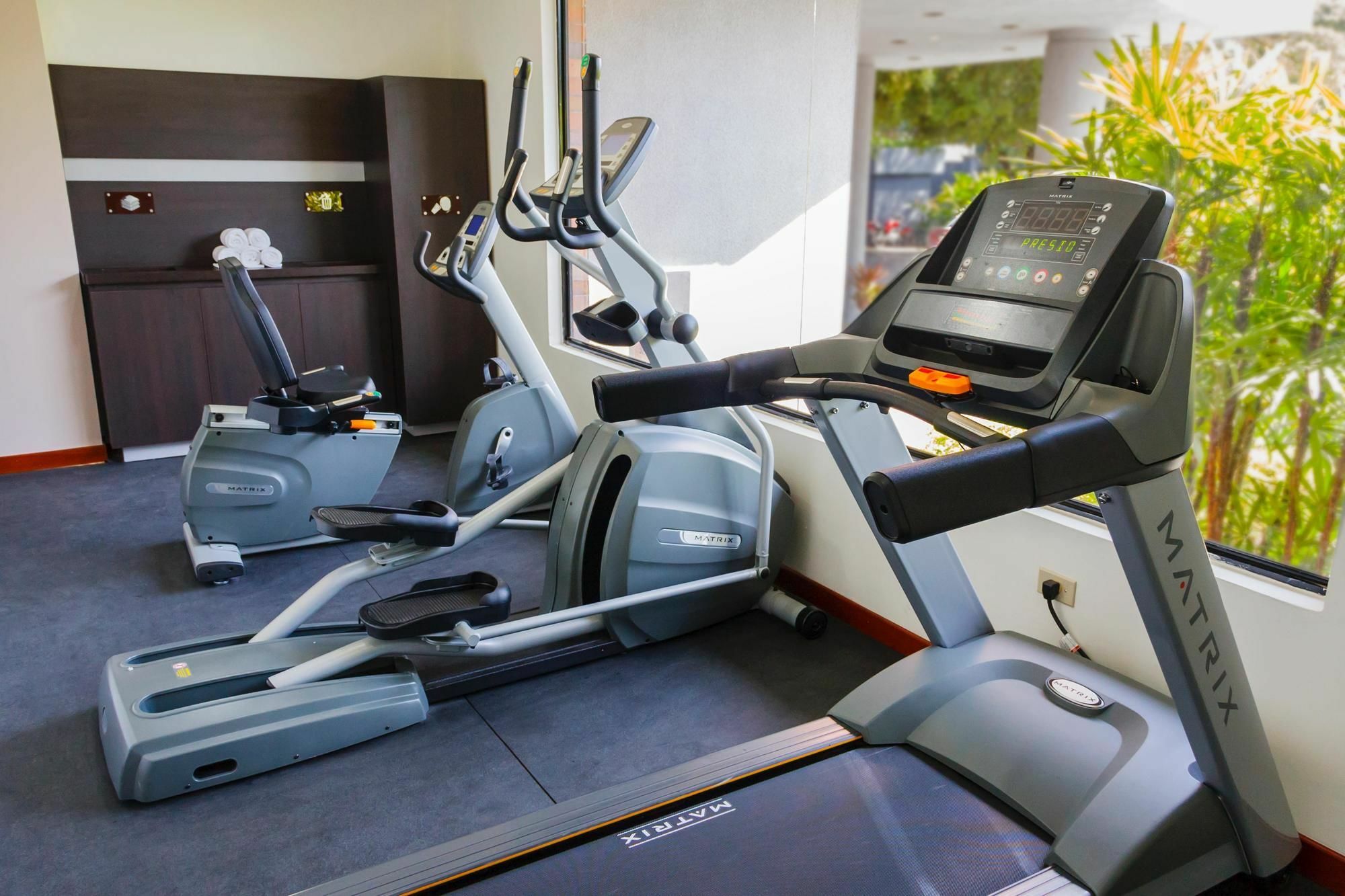 Guaparo Suites Valencia Bagian luar foto